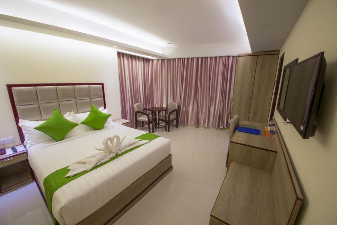 Hotel Mira Garden Sylhet Exterior photo