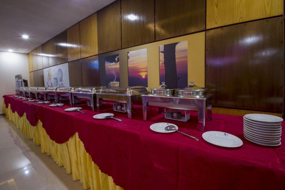Hotel Mira Garden Sylhet Exterior photo