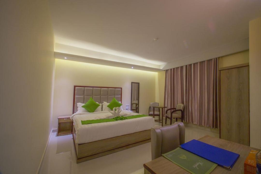 Hotel Mira Garden Sylhet Exterior photo